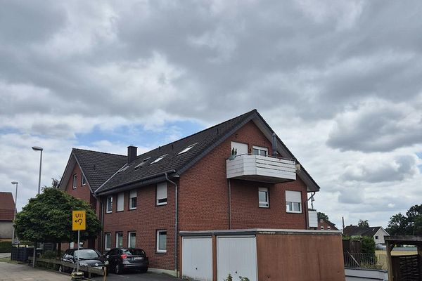 Erstbezug nach Sanierung: helle 3-Zimmer Wohnung
