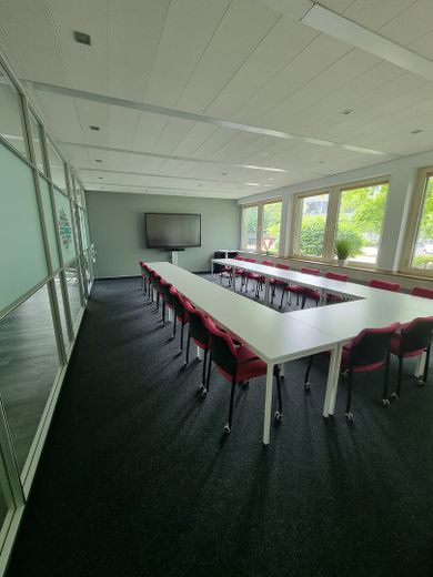 Premium Office – Sofort bezugsfertiges Büro mit Glaswänden und Top-Ausstattung – Foto 18