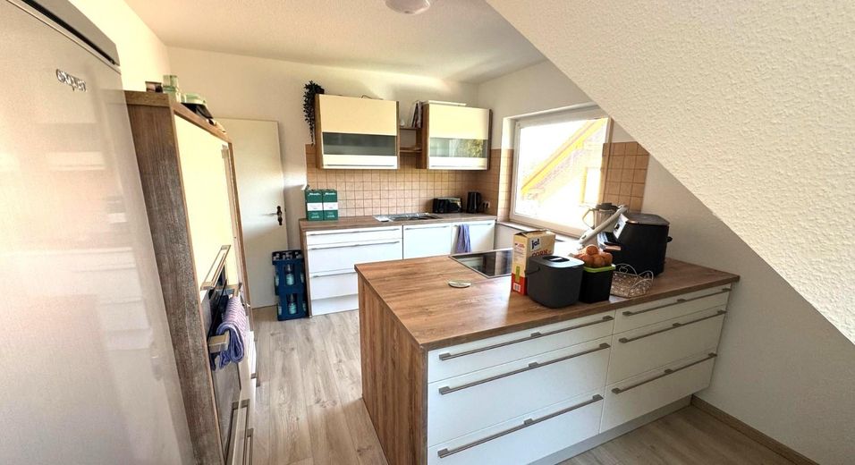 Piękne, ciche 4-pokojowe mieszkanie na poddaszu z balkonem w pobliżu MT/LM – Zdjęcie 5