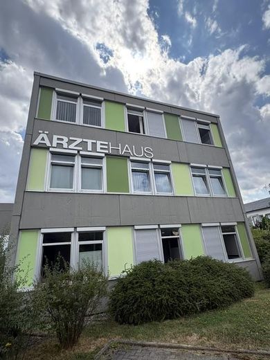 Praxisräume ideal für Physio, Fusspflege, Heilpraktiker, Pflegedienst... – Ärztehaus Neu-Anspach