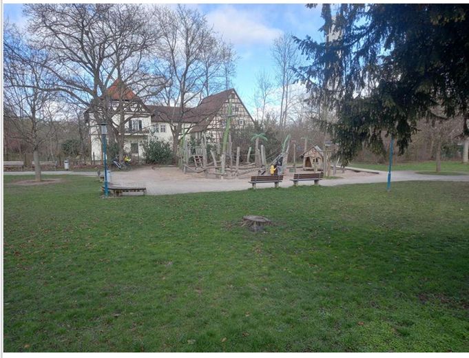 Spacieux appartement de 5 pièces avec jardin dans un emplacement central à Ditzingen – Photo 8