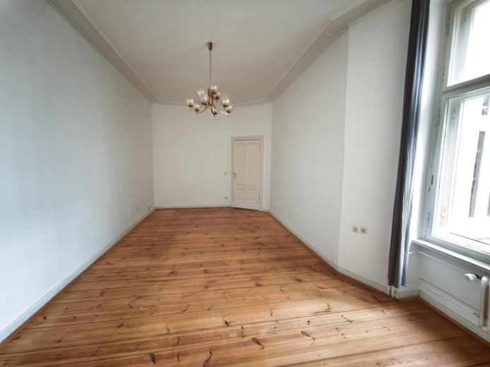 Zonder courtage in Neukölln: 3-kamerappartement aan het Tempelhofer Feld en vlak bij de Schillerkiez – Foto 14