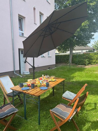2-Zimmer-Altbauwohnung in Neubauqualität – Garten