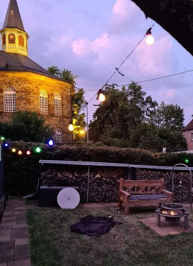 Traumhaus mit Einliegerwohnung in Saabrücken, Pool, Sauna, Klima .... – Grillplatz
