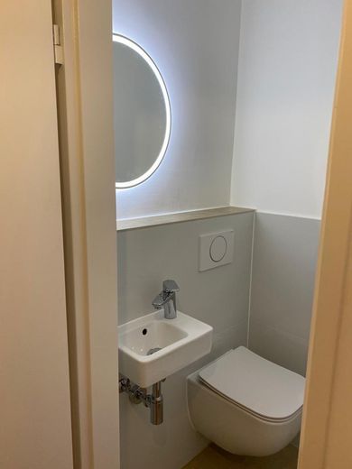 Attraktive 3-Zimmerwohnung mit sonnigem Balkon – Gäste WC