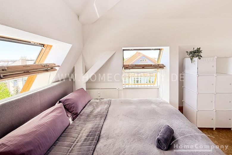 22801 HomeCompany Dresden Möbliert/Furnished 3-Zimmer Maisonette Wohnung in Dresden-Striesen mit Balkon max. 3 Personen – 141050a02f4ec6accb5d355aba6a7b6b4ce25e03.jpg