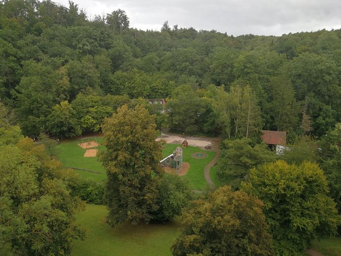 Schnäppchen von Privat: Zwischen Natur und Stadt, helle 3,5-Zimmer Wohnung mit 2 Balkonen in Sindelfingen – Foto 9
