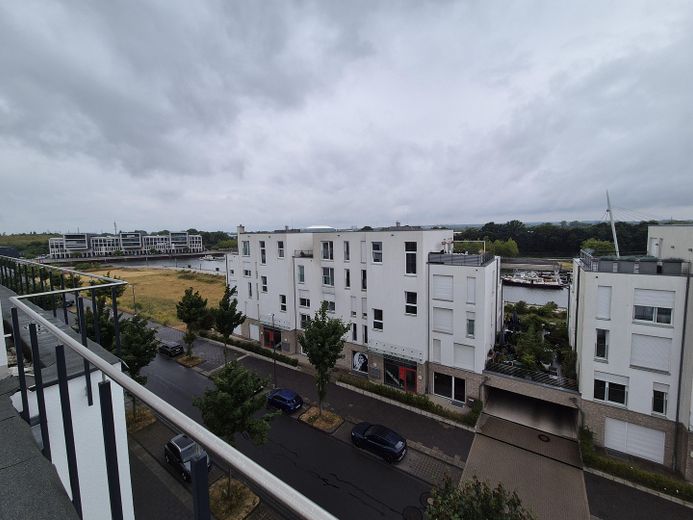 Wohnung im Bau, stadtnah im Hafenquartier Graf Bismark mit Balkon am Yachthafen/Kanal für 2 Personen – Wohnumfeld
