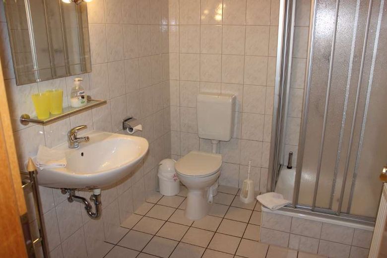 Ihr neues Zuhause in zentrumsnaher Lage in Wernigerode – Ferienwohnung 2 Bad