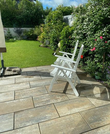 Moderne A+ DHH mit Gartenoase, Solar + Garage + Top-Anbindung – Foto 10