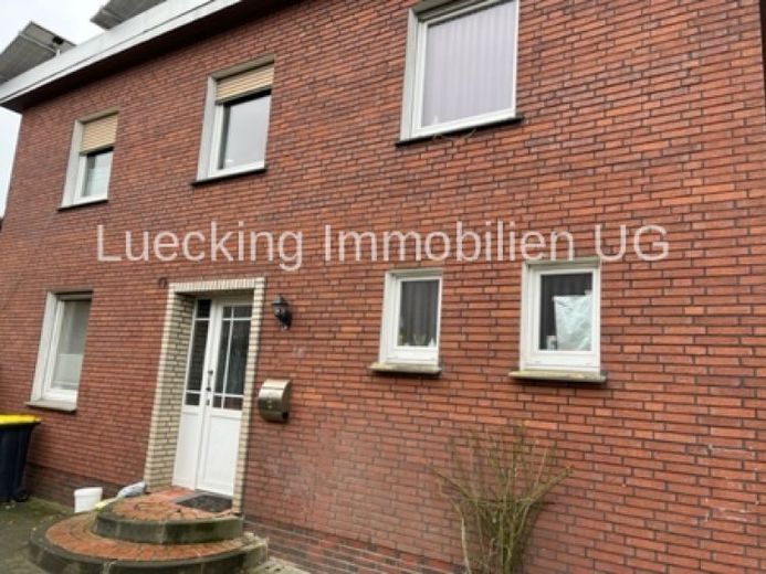 Wohngebäude mit 3 Wohneinheiten – Foto 1