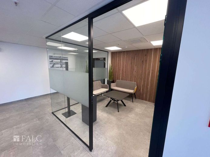 Moderne &amp; repräsentative Büroflächen am Piepersberg. – Wartebereich