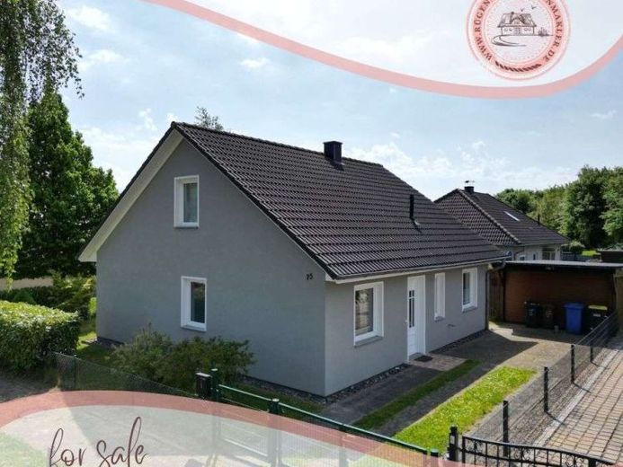 Einfamilienhaus in ruhiger Ortsrandlage – Sassnitz auf Rügen – Foto 1