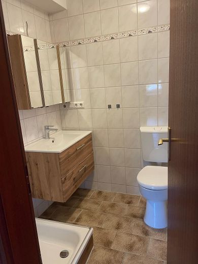 Ruhige 3 ZKB Balkon Wohnung in Pottum am Wiesensee – Bad