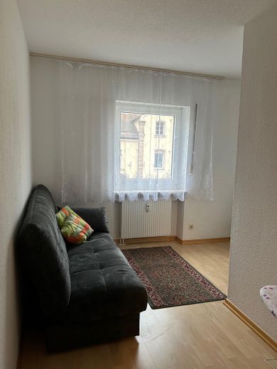Schöne möblierte Wohnung zentrale Lage von Privat – Kinder/Gästezimmer
