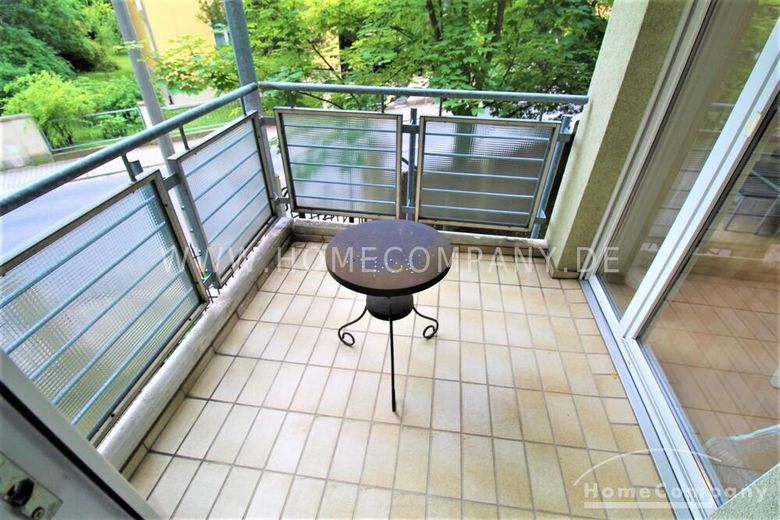 24630 HomeCompany Dresden Möbliert/Furnished 2-Zimmer Apartment in Dresden-City Nähe Universität max. 2 Personen – d05677f77b5e88ee64b694cecbe79101f21e21ea.jpg