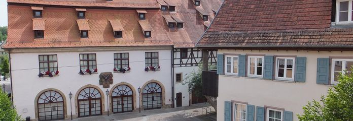 Sonnige 2 Zimmer Wohnung in Zentraler Lage in Rottenburg – Blick aus dem Fenster