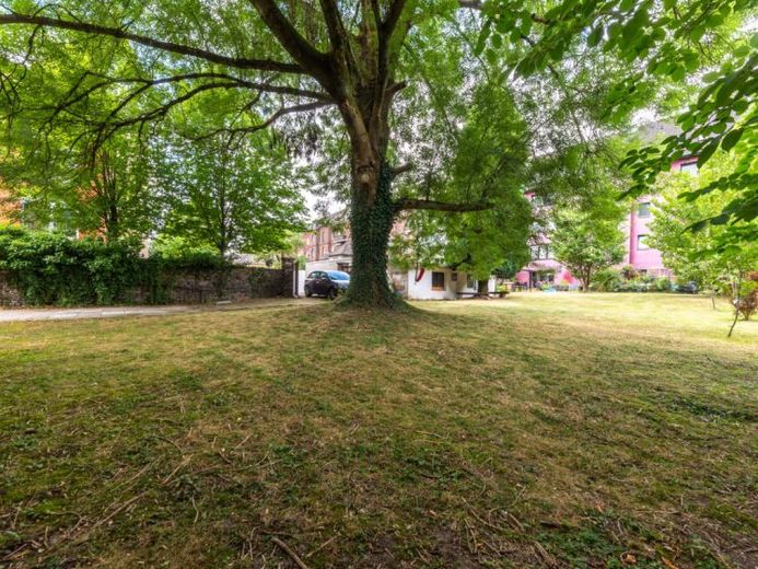 RESERVIERT - Seltene Gelegenheit: Attraktives Baugrundstück im Herzen von Kettwig – Foto 1