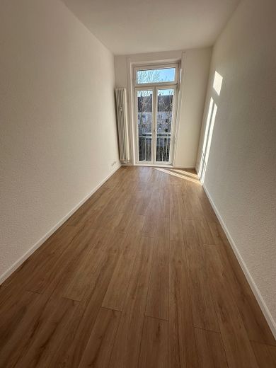 Schöne 3-Zimmer Wohnung in Hannover zu vermieten (7) (ID1663) – Schlafzimmer