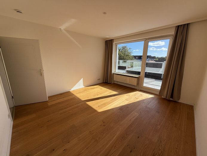 Penthousewoning met groot dakterras en nabij de Förde van particulier – Zimmer 3