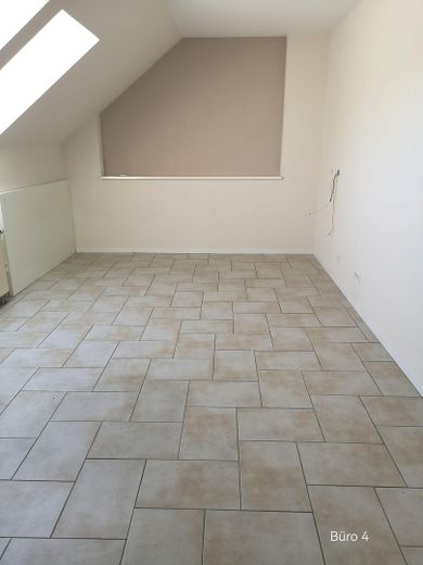 Bright office premises in a quiet location in 13467 Berlin-Hermsdorf – Büro 4