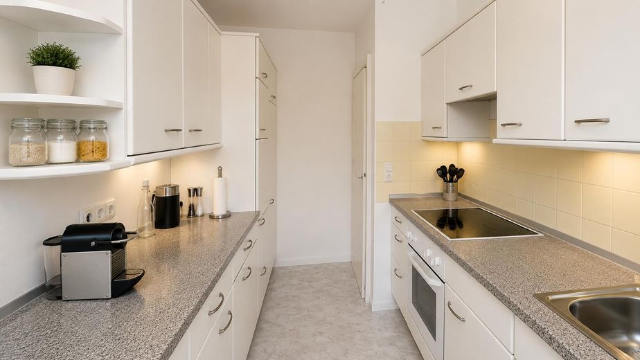 Tutzing - Wohnung mit See- und Bergblick – Küche