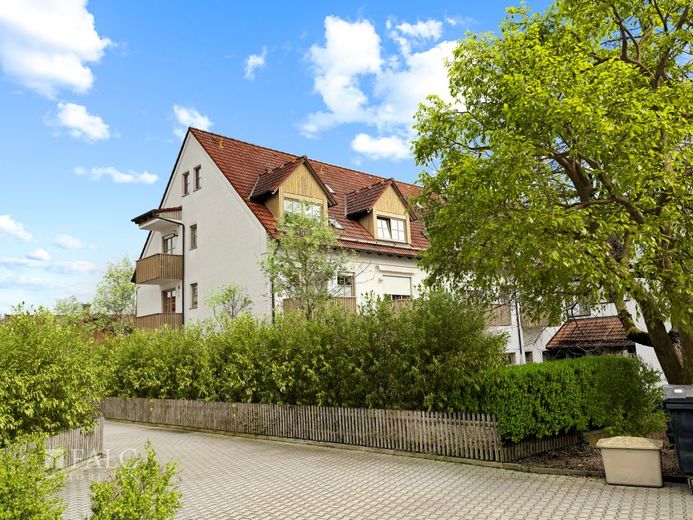 Barrierefreie Seniorenwohnung in ruhiger Gemeinschaft – Außenansicht