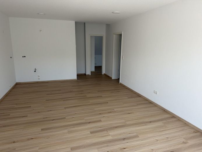 Nouveau projet haut de gamme : 3-4 pièces avec faibles charges (bâtiment KFW55) – Wozi links 