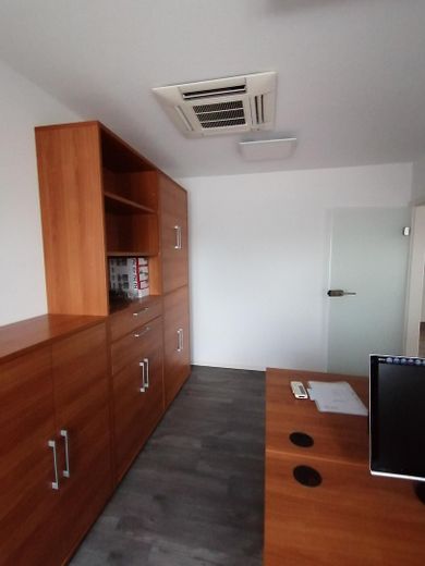 Exklusive Büro und Praxisräume provisionsfrei zu vermieten – Foto 14