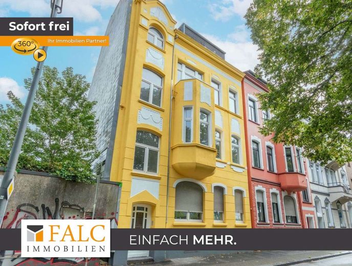 Urbanes Wohnglück mit Potenzial – Außenansicht