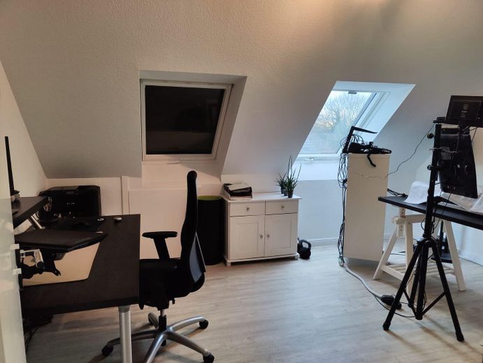 Schlaf- Arbeitszimmer 2