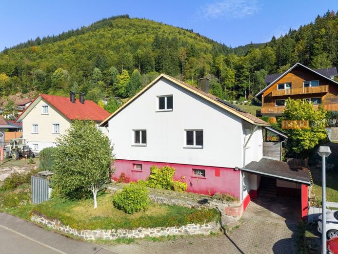 IMMORath.de – Freistehendes Einfamilienhaus mit Garten in Todtnau-Brandenberg – Foto 1