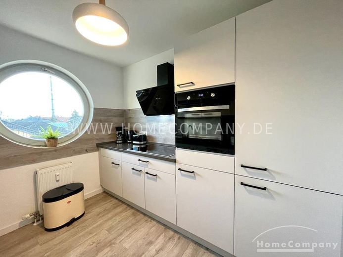 27457 HomeCompany Dresden सुसज्जित/फर्निश्ड 3-कमरों वाला अटारी अपार्टमेंट Dresden-Grosszschachwitz में, अधिकतम 4 व्यक्ति – 4fc035bf4b1fee7541ac7bb1e2e5776851801b81.jpg