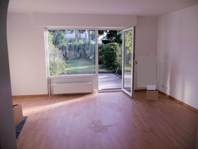 Wohnzimmer - Blick zum Garten