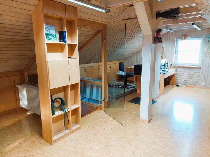 DG mit Arbeitszimmer