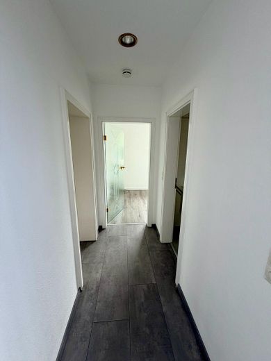 Exklusives Einfamilienhaus mit Panorama-Wintergarten, Sauna, Pelletheizung & Traumgarten in Melbeck – Foto 19