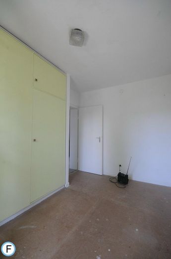 31_Schlafzimmer F Südseite