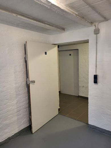 Renovierte 2-Zimmer-Wohnung in Augsburg-Lechhausen – Keller mit Steckdose