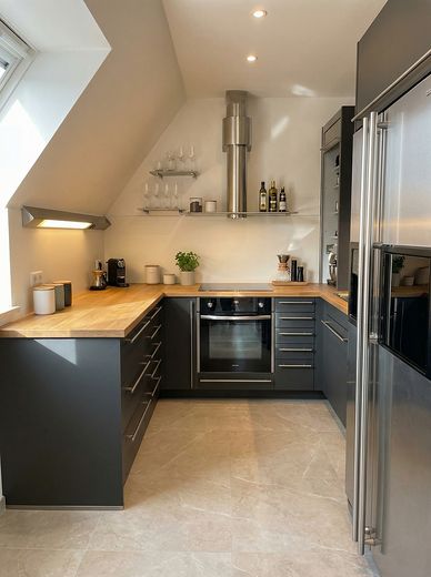 Seltene Gelegenheit mit Gestaltungsfreiheit - Penthouse-Maisonette im Univiertel auf 168㎡ – Foto 4