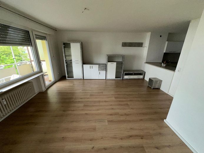 2-room apt. in a well-maintained apartment building & car parking space – Photo 3