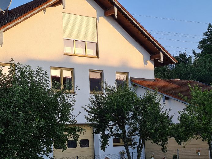 BÜRO / GEWERBE im Gewerbegebiet Wolfsleben / Neuching – Aussenansicht