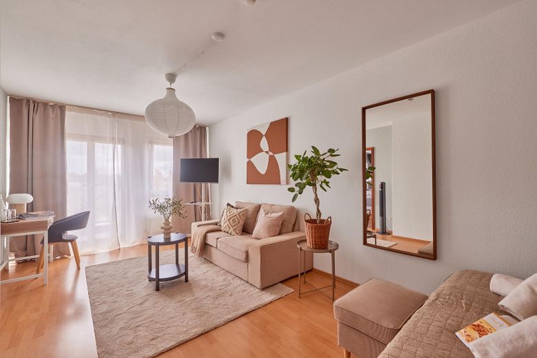Wohn-/Schlafzimmer