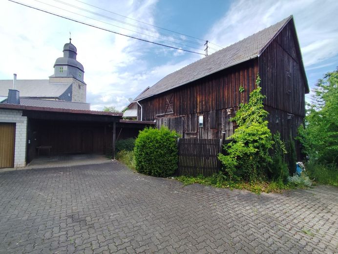Projekt Traumhaus: Historisches Zweifamilienhaus mit gigantischem Potenzial in 96342 Stockheim-Burggrub! – Scheune