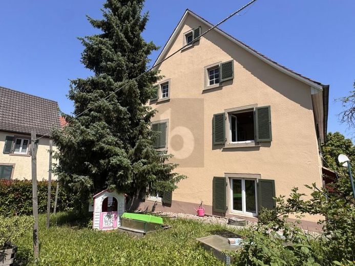 FAMILIENTRAUM MIT VIEL PLATZ & GEWERBEOPTION – Foto 1