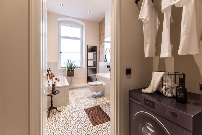 Hauswirtschaftsraum Blick Bad