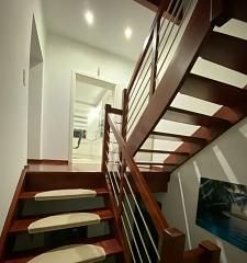 1781199475_858c8d7.jpg