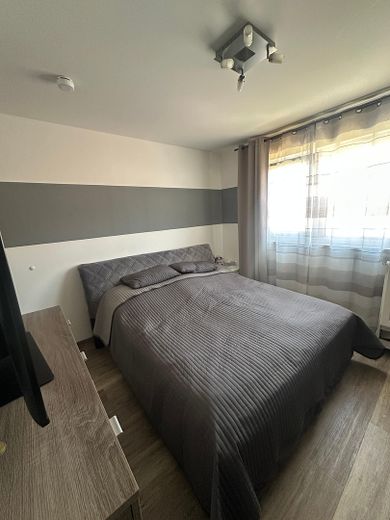 Moderne 3-Zimmer-Eigentumswohnung mit Westbalkon, Tiefgarage und Aufzug in begehrter Lage von Stein – Foto 24