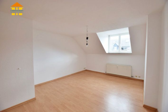 Großes Schlafzimmer