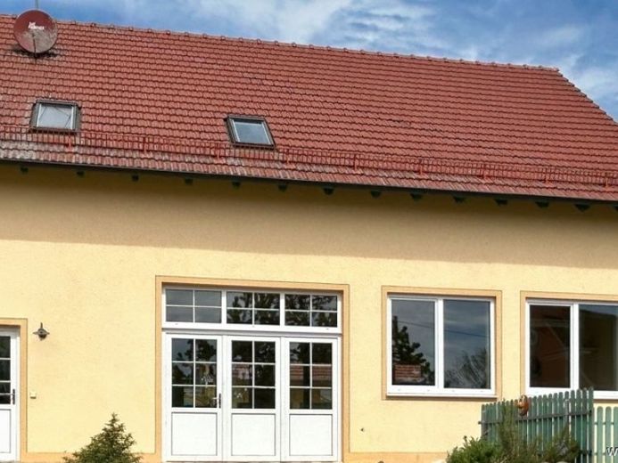 Großzügige Büro- / Praxisfläche auf zwei Ebenen in ruhiger Lage von Moorenweis – फोटो 1