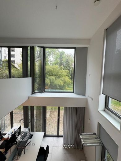 Neubau-Maisonette im Hinterhaus mit Ausbaupotenzial auf ca. 84 m² - flexible Nutzung &amp; 2 Zugänge – 1.OG Blick Leerraum